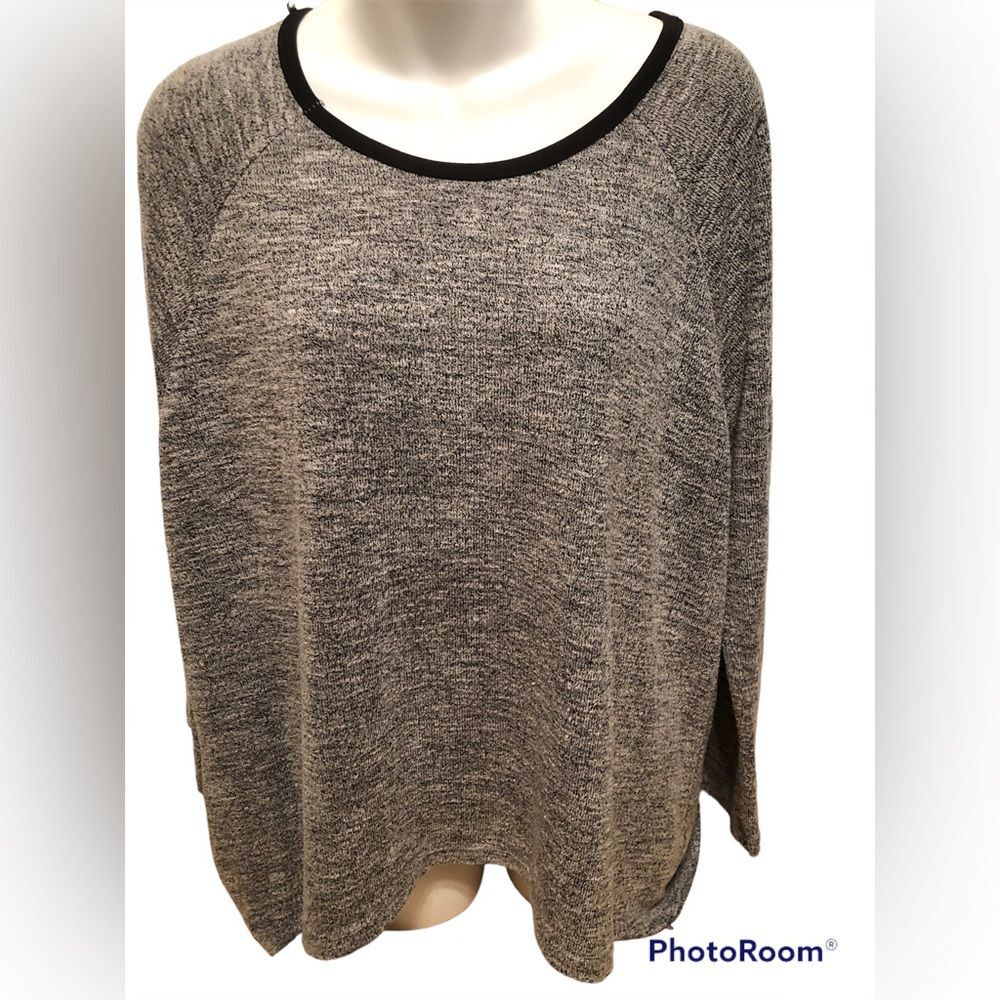 Deb Cut Out Back Long Sleeve Sweater Sz 3X